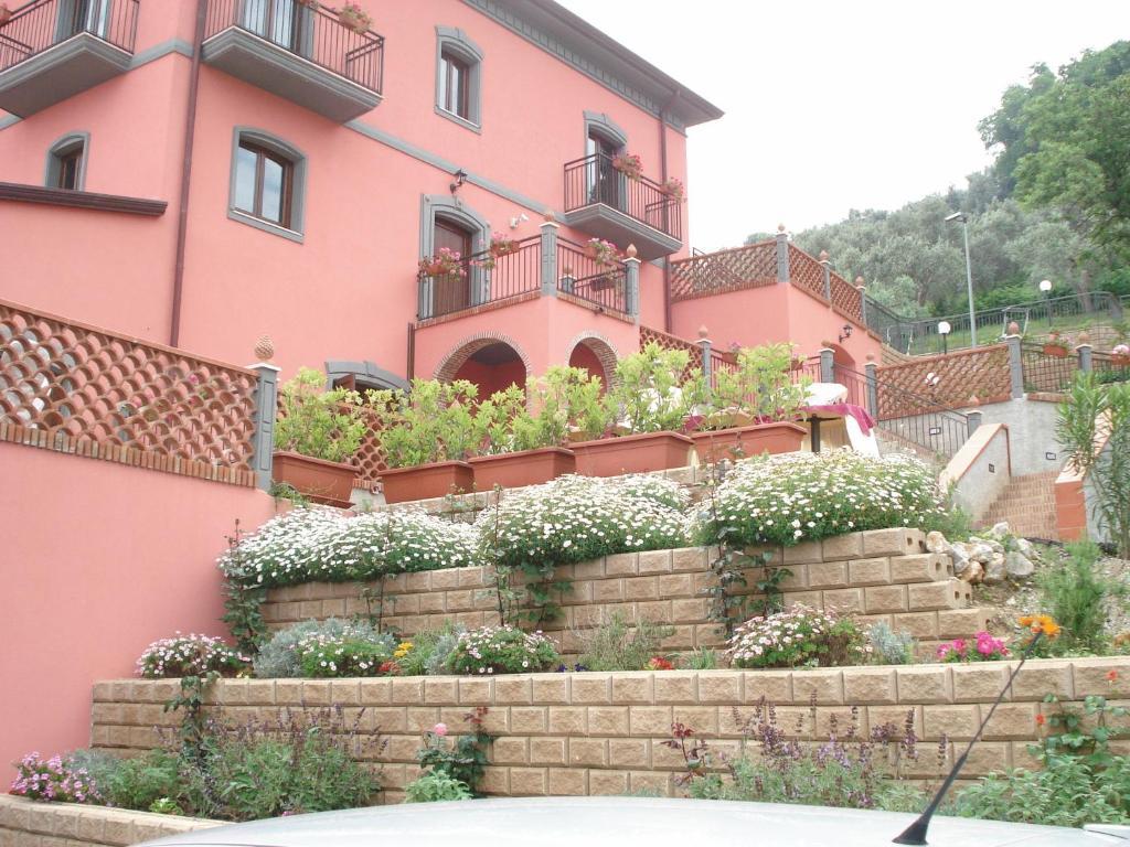 Red Hotel Sant'Elia 산타가타디밀리텔로 외부 사진
